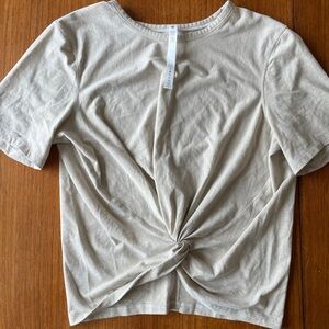 Lululemon short sleeve shirt